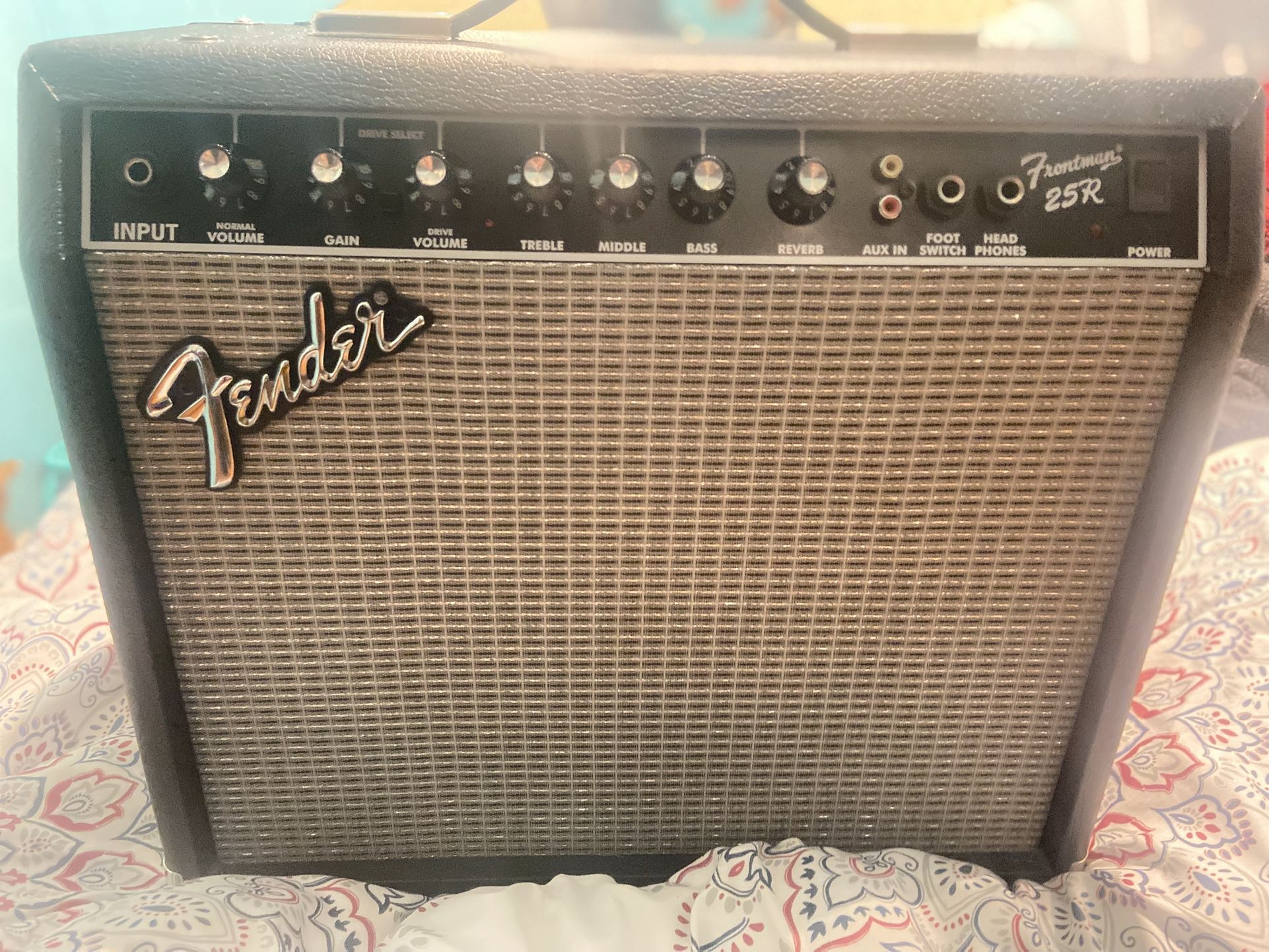 Fender Amp 25R