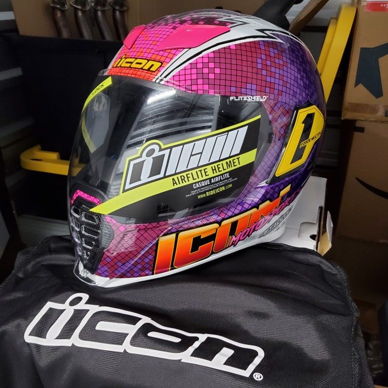 ICON Airflite Quarterflash ヘルメット 2XL Icon Airflite Quarterflash Helmet - M for Sale in Irvine, CA - OfferUp