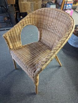 Wicker Chair/ Storage Table Piece