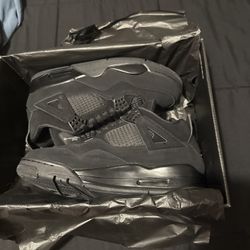 Jordan 4’s Black Cat