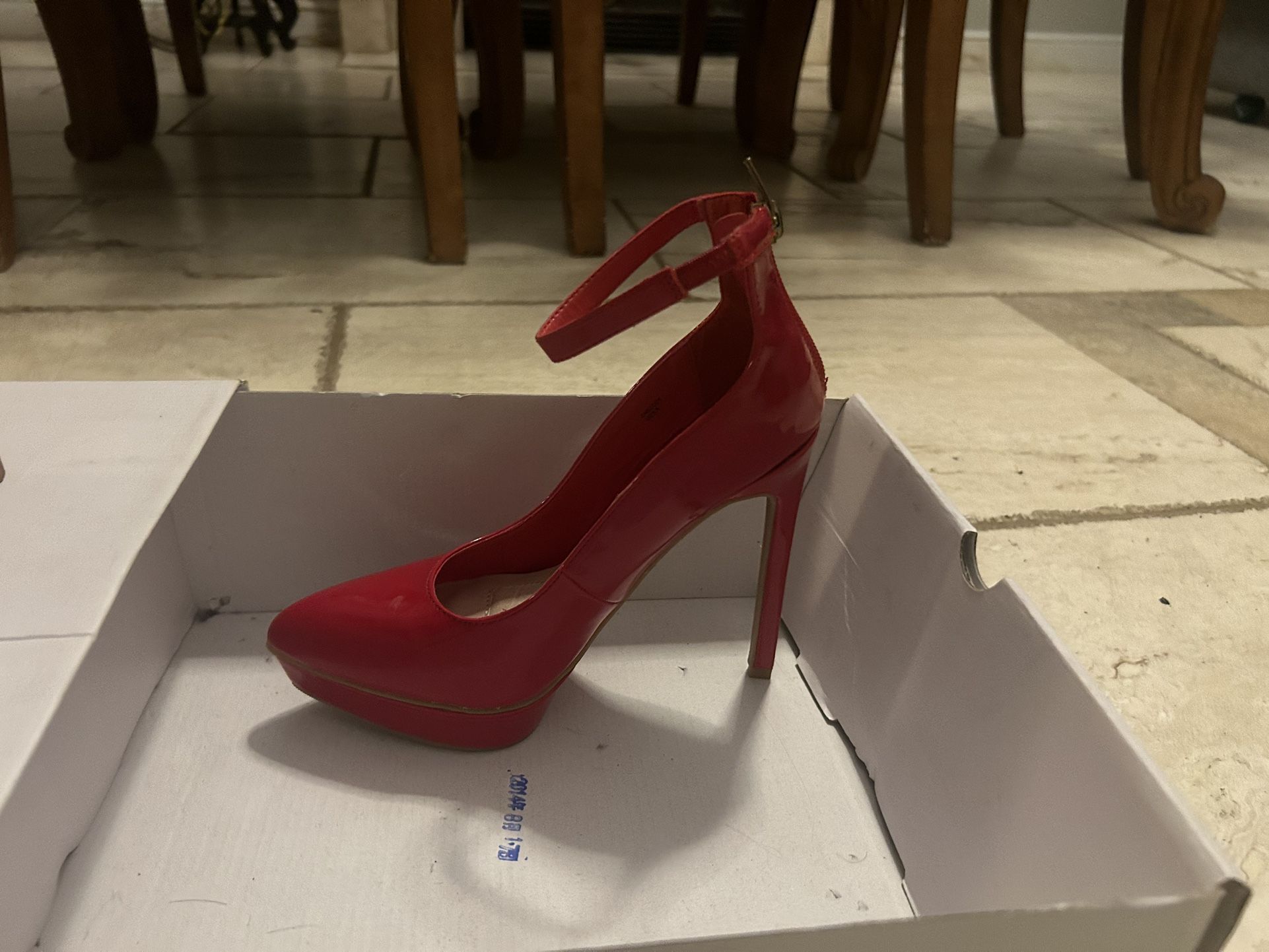 high heels shoes