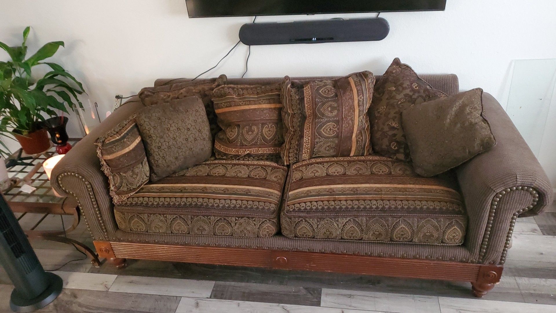 Free Couch