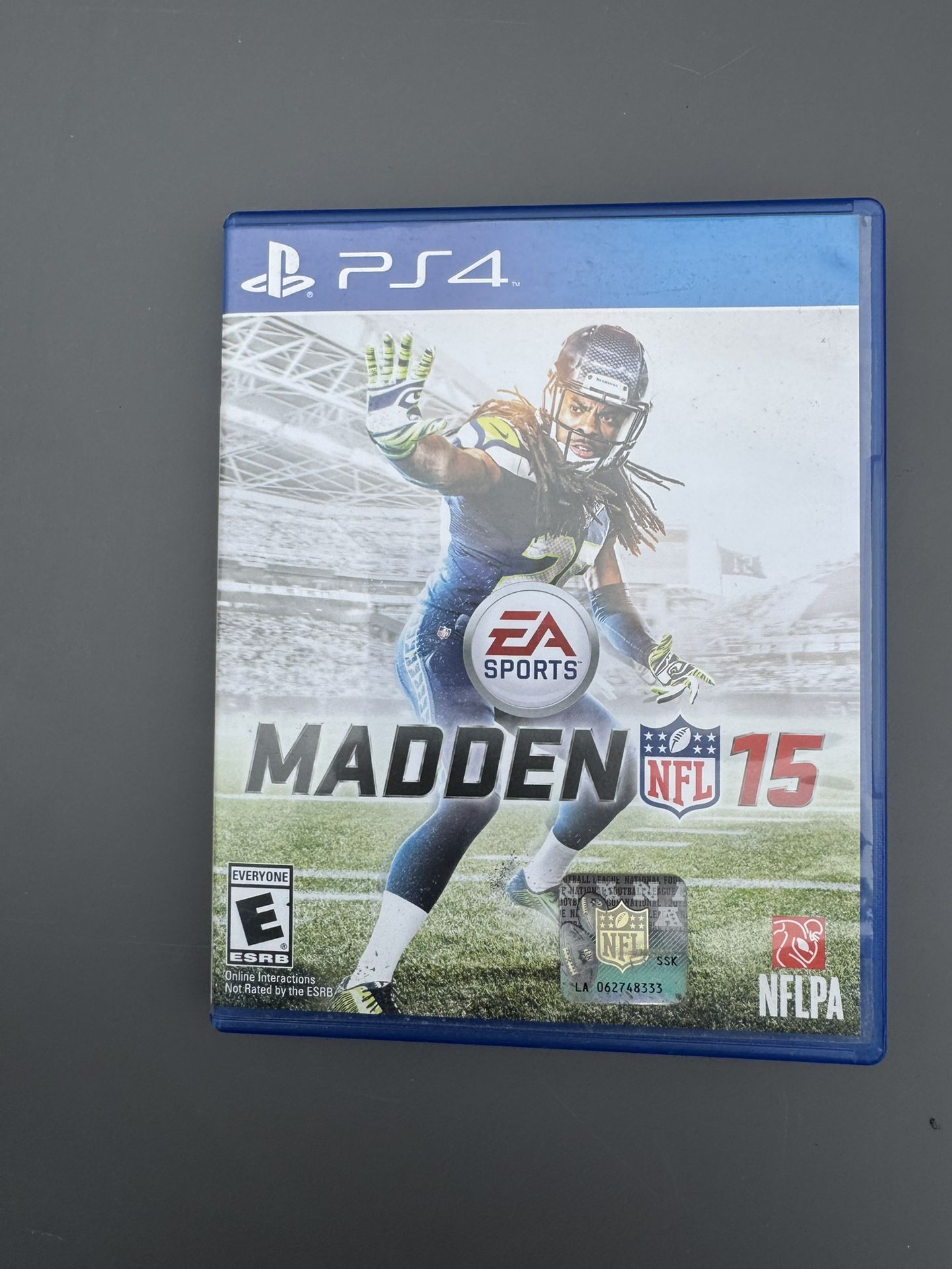 Madden NFL 15 PLAYSTATION 4(PS4) Sports (Video Game)