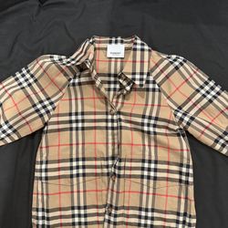 Burberry Button Shirt