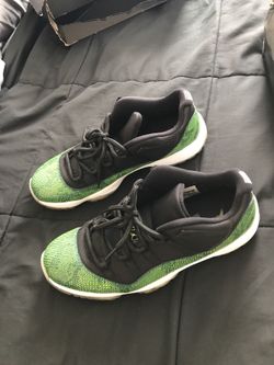 Air Jordan 11 Retro Low Black Night Shade Size 11