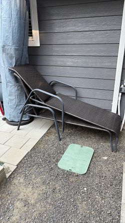 Two chaise Lounges