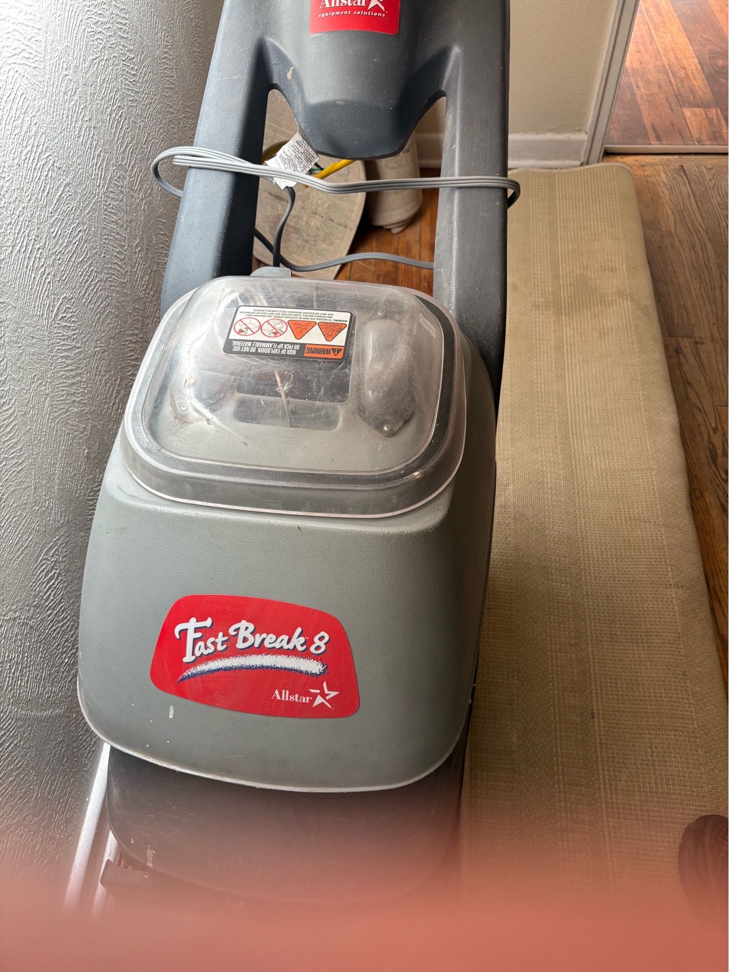 Carpet cleaner