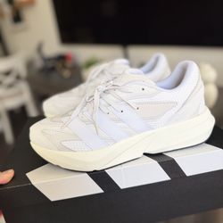 Adidas Light blaze 