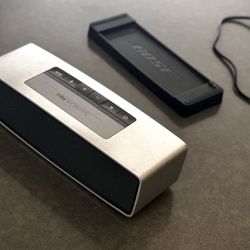 Bose SoundLink Mini Portable Speaker 