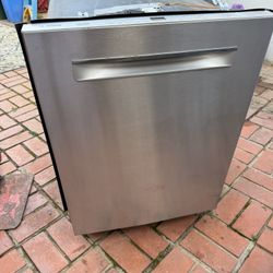 BOSCH SilencePlus 44 dBA Dishwasher 