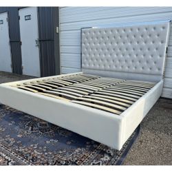 Never Used King Size Platform Bed Frame With Large Tufted Headboard 