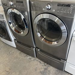 Lg Washer And Dryer Set 