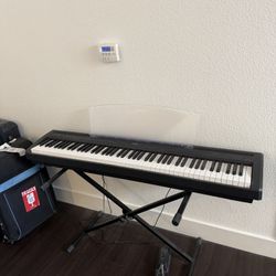 Yamaha Digital Piano P-95