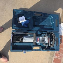 Bosch Hammer Chipping Gun