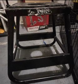 Dirt Bike Stand – Heavy Duty