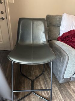 Counter height, chairs