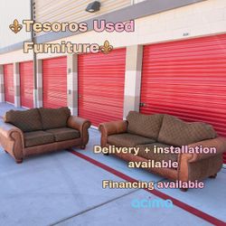 Traditional sofa & loveseat