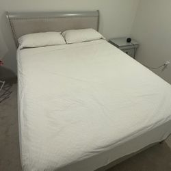 Queen Bed And Nightstand