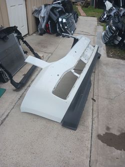 2015-2020 GMC YUKON Front Bumper Cover OEM