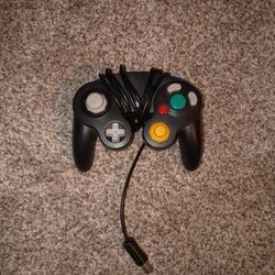 Black Gamecube Controller