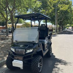 Evolution D5 Maverick 2+2 Golf Cart