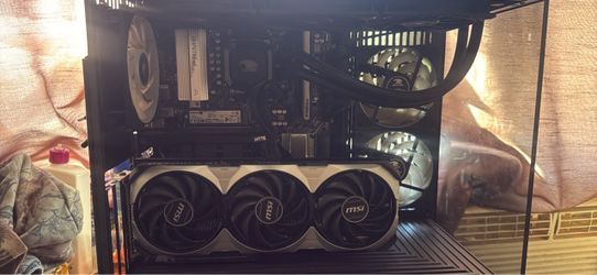IBUYPOWER GAMING PC (NO WORKING DISPLAY) NEGOTIABLE PRICE