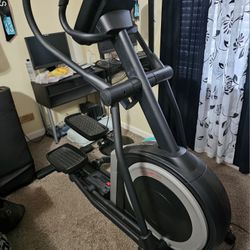 ProForm Carbon EL Elliptical With IFit Subscription 