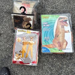 Halloween Costumes 