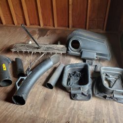 Great Deal Riding Mower/tractor Pull Behind And 2 Bag Thrower Cheap!!!