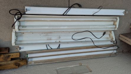 Fluorescent shop lights