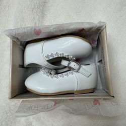 Shoes for girl size 2