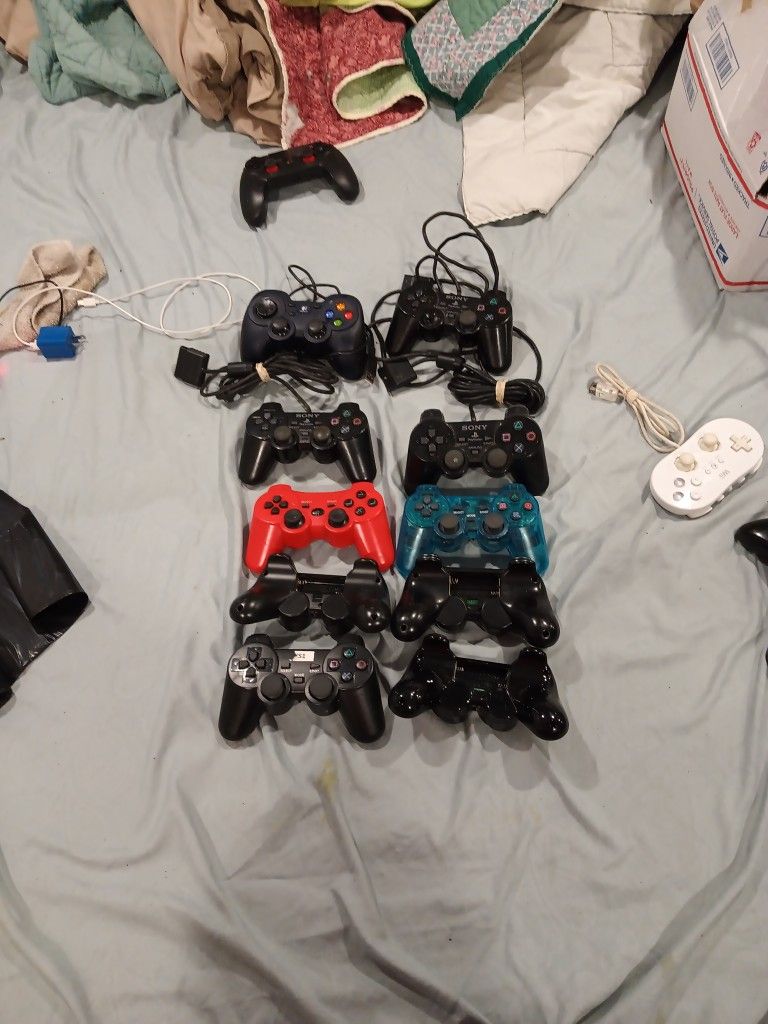 PlayStation Controllers