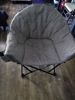 Folding Padded Moon Chair