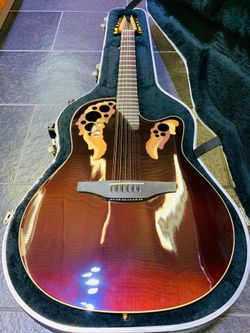 Adamas Deluxe 12-String Guitar in Hard Case