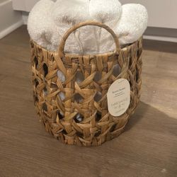 Woven Basket with towels