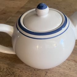 Ceramic Tea Kettle 🫖