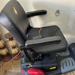 Buzz Around Scooter 
