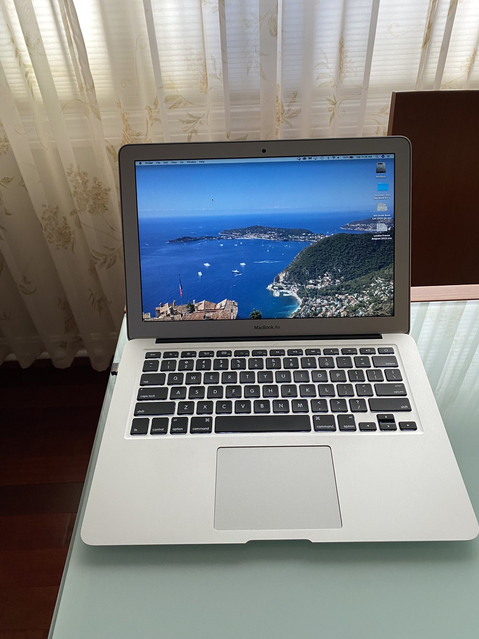MacBook Air (13 Inch. Mid 2013)