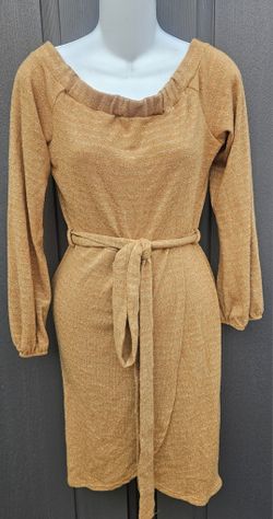 MEDIUM GOLD KNIT DRESS 