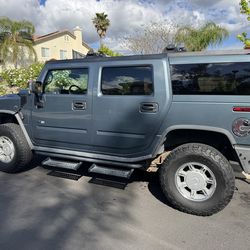 2005 Hummer H2