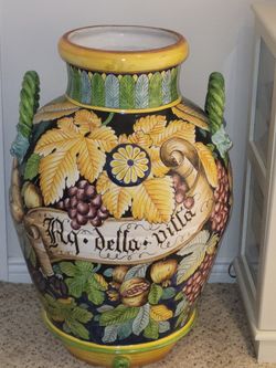 ITALIAN URN - FLOWER POT - VASE