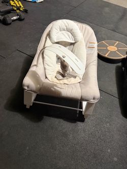 Baby Bouncer Seat with Newborn Insert