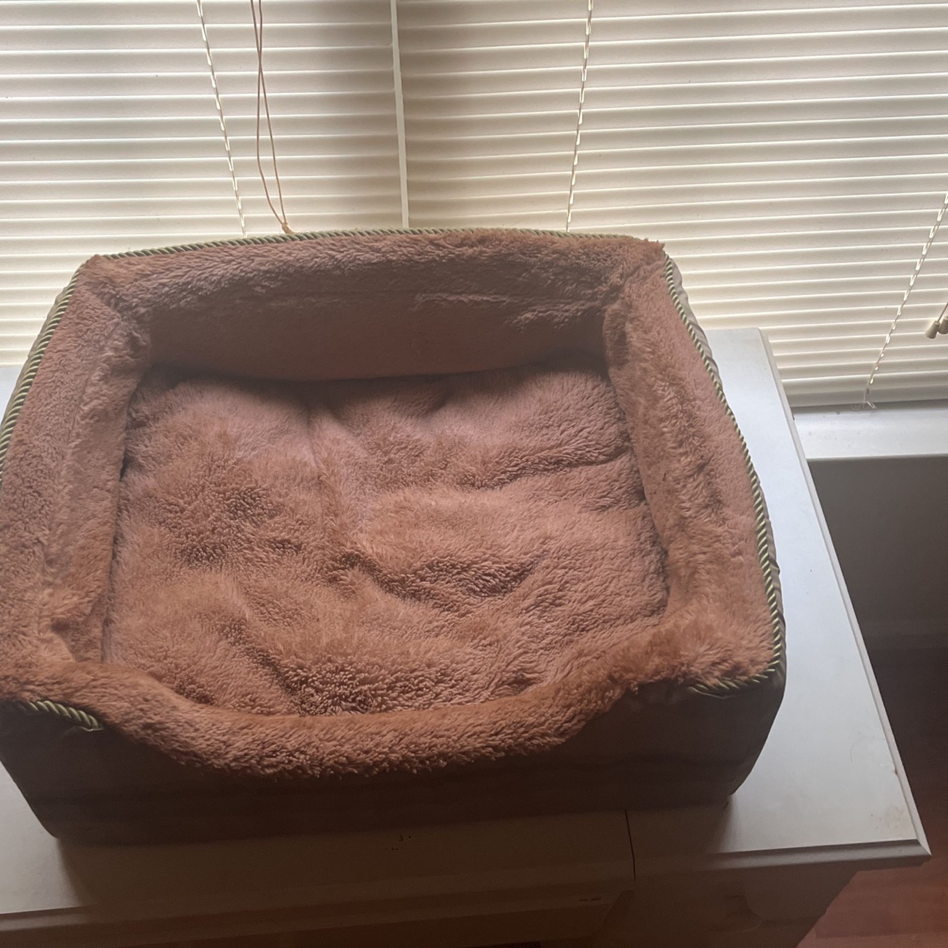 18”/20” Pet Bed