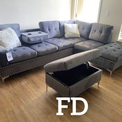 NEW IN BOX!! Reversible, Drop Down Table, Storage Ottoman, Nailheads, Pillows, and Metal Legs!!✅🚚🔥