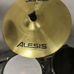 Alexis Strike Drum Set