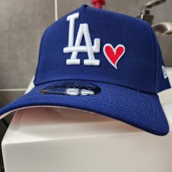 Los Angeles Dodgers Heart Hat