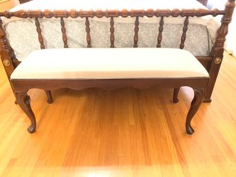 Bombay Co. Bedroom Bench $125 OBO!