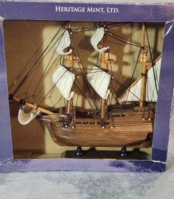 Heritage Mint, Ltd. 9" handcrafted wooden model of the Mayflower.