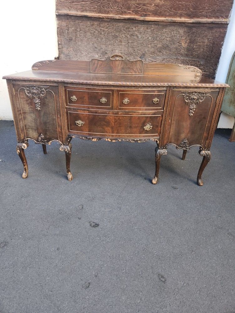 Gorgeous Antique Buffet 
