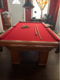 Pool table
